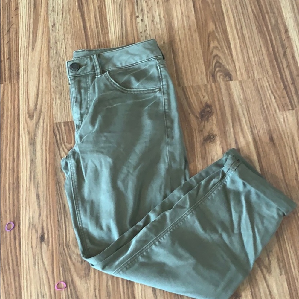 American Eagle tomgirl pants